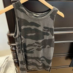 Tank to camo size small Peyton Jenson